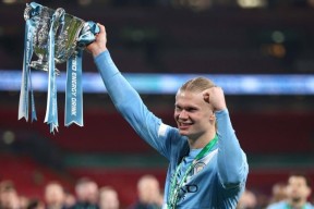 离谱！C罗与40激战中国队分钟哈兰德在老鹰比赛中刷新纪录，冲刺阶段皇家马德里调整名单以备德甲的简单介绍爱游戏官网