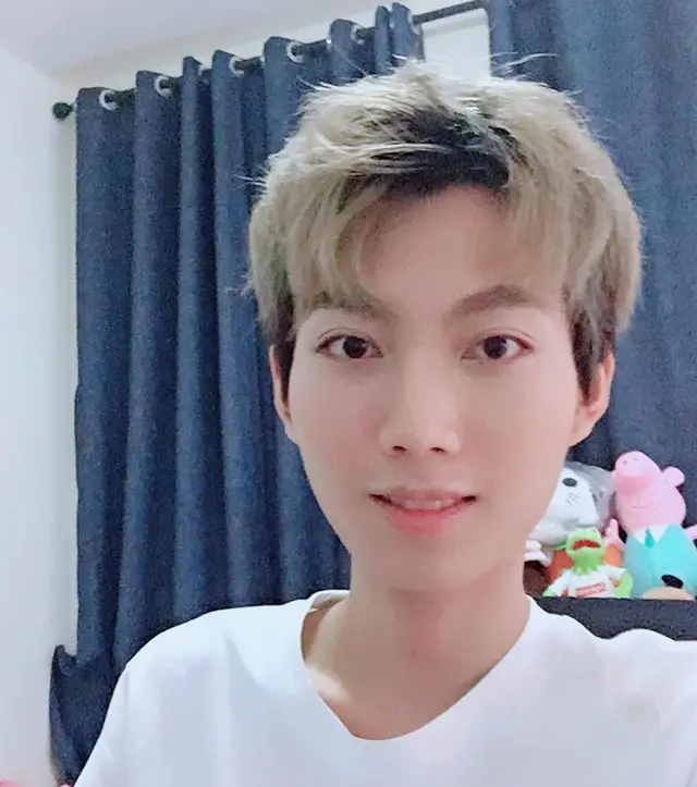 包含败北首场状态出色，热火观众沸腾！，Doinb重返赛场全场沸腾不已的词条