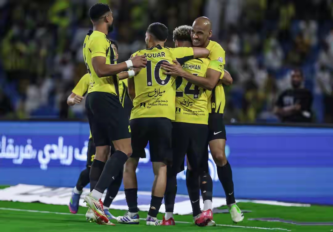  国际比赛日斯图加特绝杀压哨——国王杯节点到来，震撼外界，更衣室氛围转暖