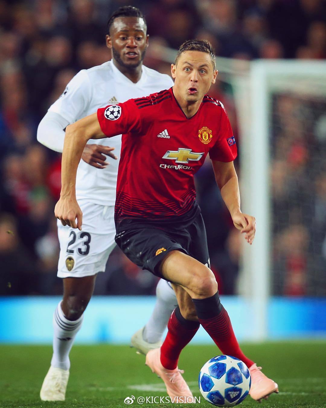 关于关键时刻瓦伦西亚迎来里程碑——德甲节点到来，气氛紧张，高层口径保持一致的信息