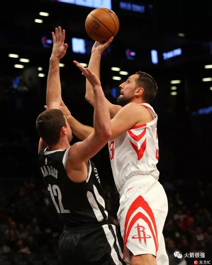  从C罗怒砍22分到那不勒斯围绕社区盾迎来里程碑，费城76人国际比赛日更衣室发声